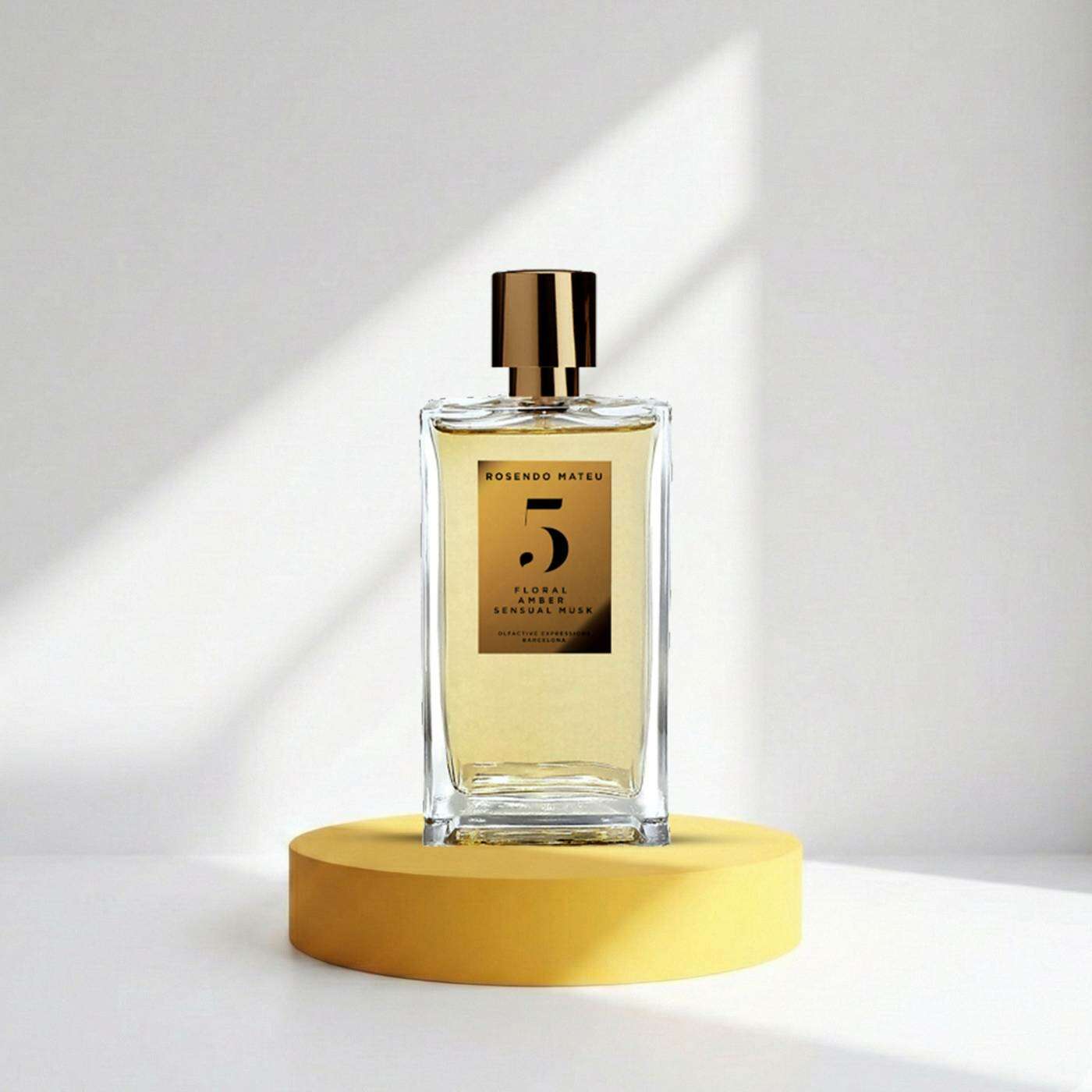 Rosendo Mateu Nº 5 Floral, Amber, Sensual Musk